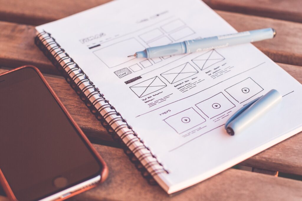 Märkmik kujundusega